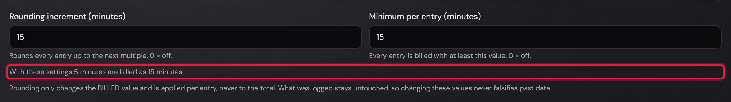 I campi «Rounding increment» e «Minimum per entry» con la frase di esempio calcolata e la nota sotto.